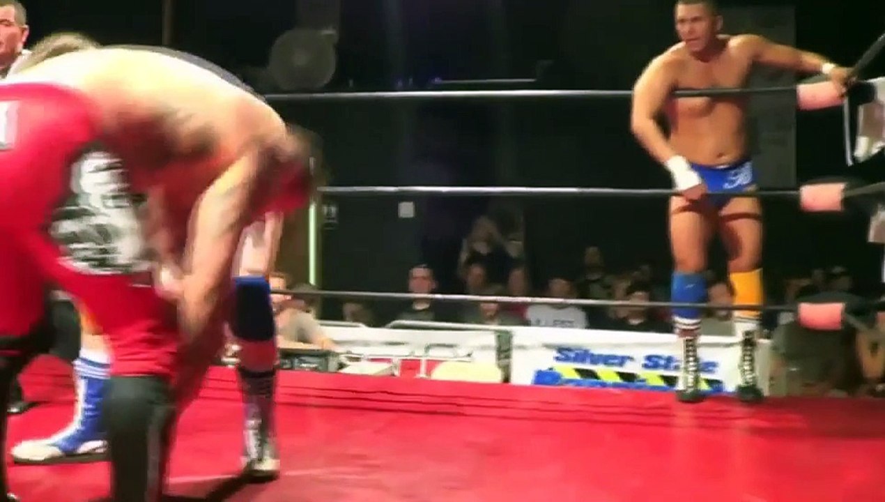 Scott Vodrey referee  in APW/Reno 2015 pt 1 (pro wrestling)