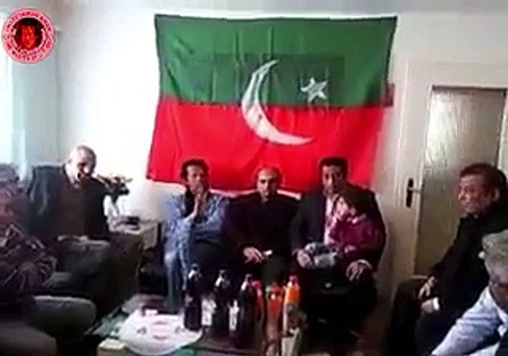 imran khan Abusing Pakistani Army.