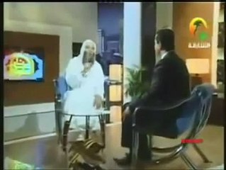 مذيع يبكي أمام الشيخ محمد حسان لايفوتك ارجوك