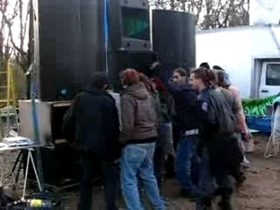 Makiz'hard IA grillons drome 070407 vid3