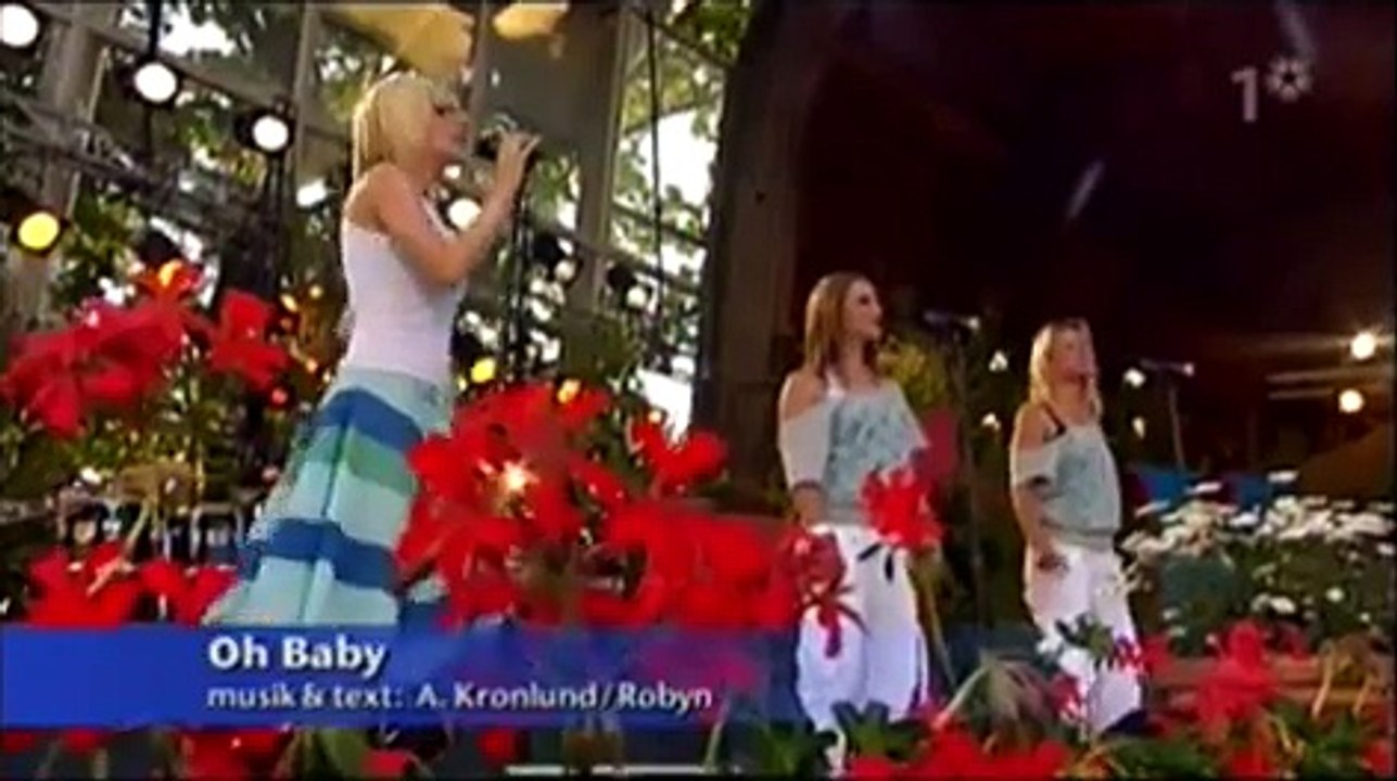 Robyn - Oh Baby Live from skansen - best on allsång ever.mpg
