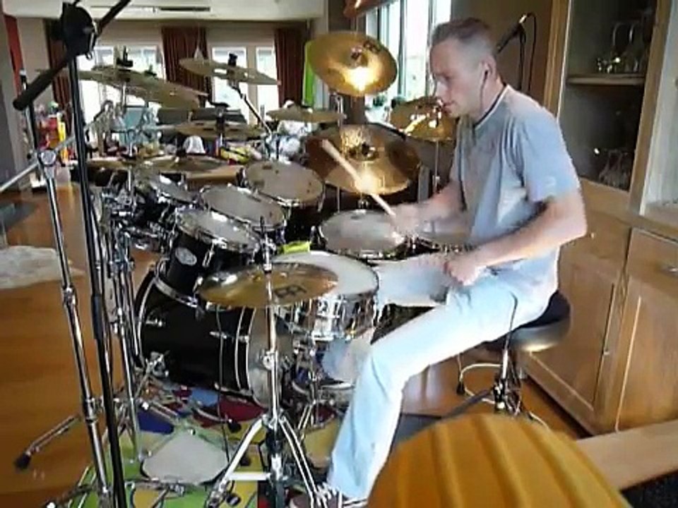 Steppenwolf - Born to be Wild (drum cover)