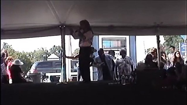 Gene Hodge sings 'Lonesome Cowboy' at Elvis Week 2012 (video