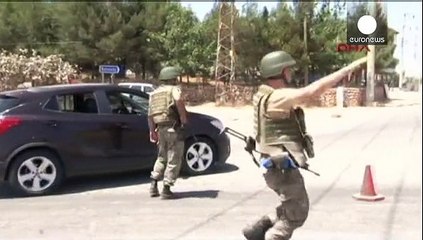 Turquía bombardea por segunda noche consecutiva posiciones del PKK en el norte de Irak