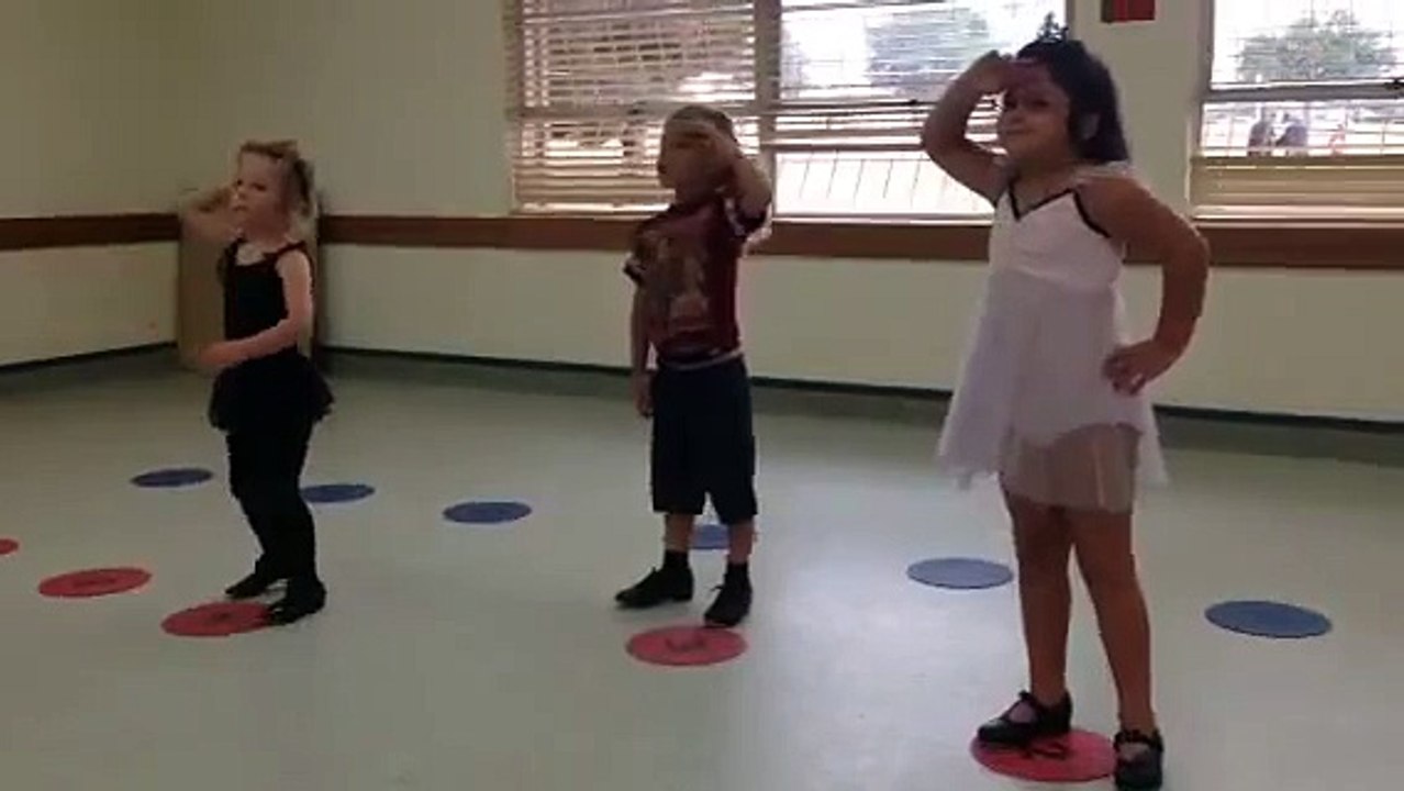 Kids Tap Dance Recital Practice in Allied Garden