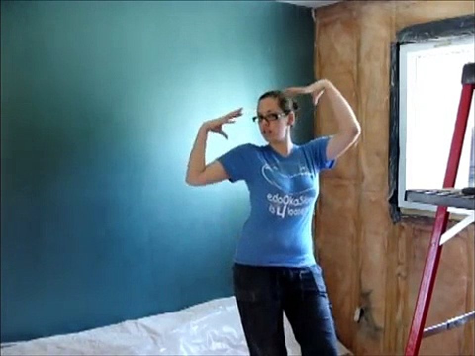 How to smooth out popcorn ceiling
