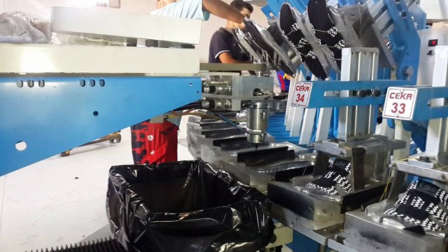 poliüretan terlik taban,fusbet üretim makineleri.