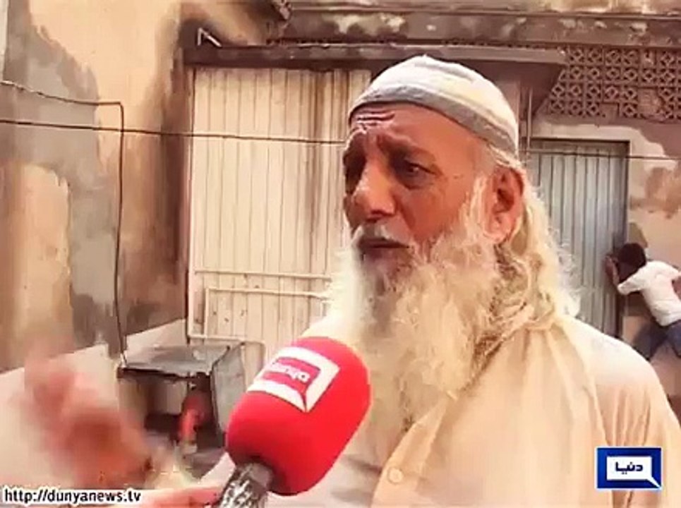Faisalabad_ rain water enters into graveyard premises