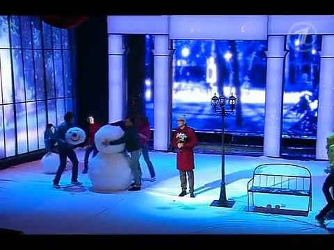 Сергей Лазарев - Вдоль по улице метелица метет