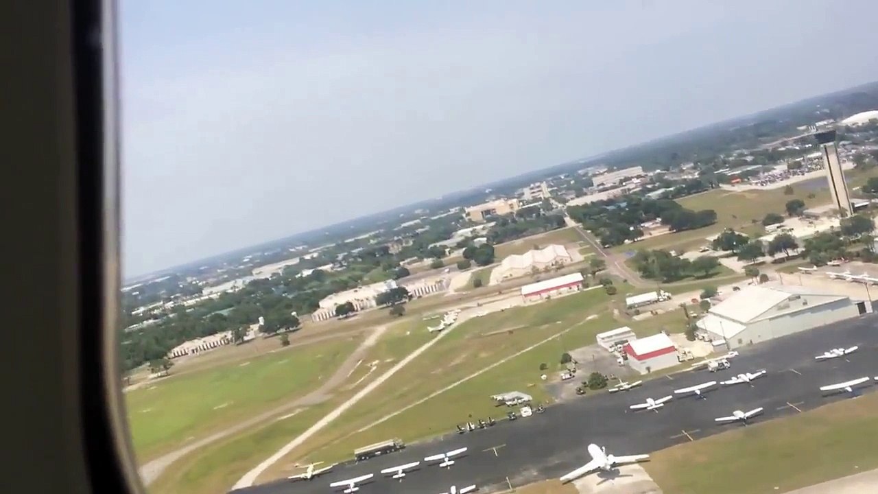 Taking Off - St. Petersburg-Clearwater International Airport (PIE) - Allegiant Air 886