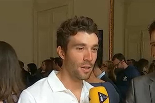 Tour de France : les cyclistes français font le bilan avec le ministre des Sports