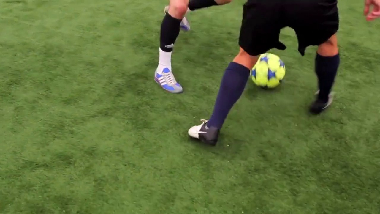 Ce freestyler réalise des dribbles de dingues !