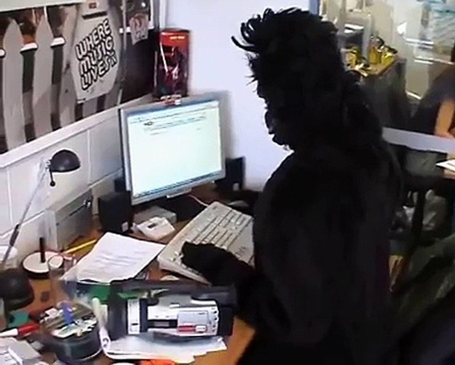Ape Wank