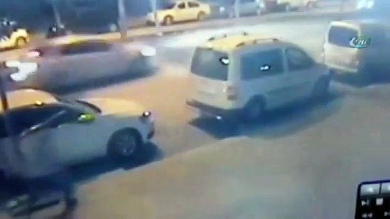 Teröristler polis lojmanlarına böyle saldırdı !