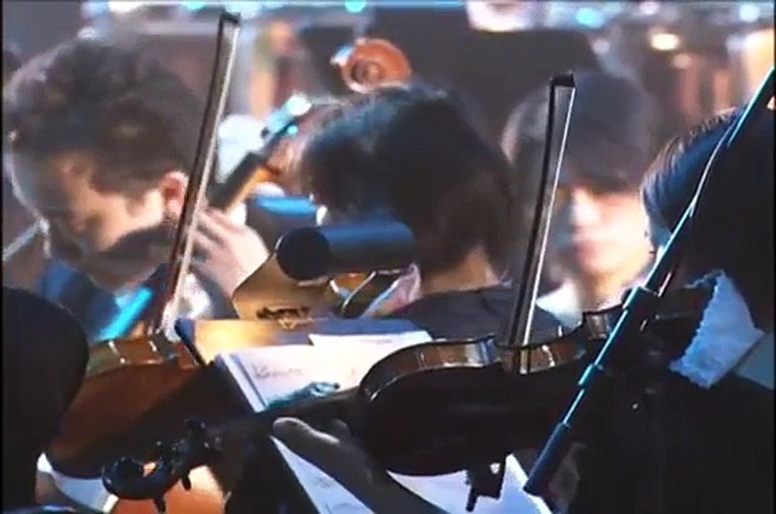 Voices ~ Music from Final Fantasy (12. "Final Fantasy" from the Final Fantasy series)