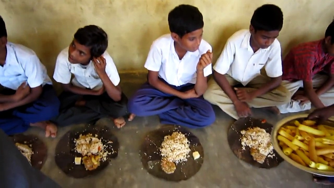 Food Distribution at School in Vijayaramapuram Village, Andh