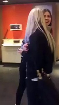 ‫شوخیاں مارنے سے کبھی کبھی ایسا بھی ہوتا ہے - ‬