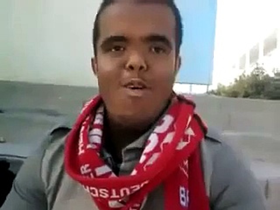 مقلد رؤوف خليف بإمتياز هههههه