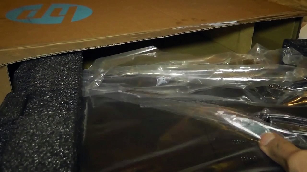 HP Pavilion 15-n232sa TouchSmart Laptop Unboxing
