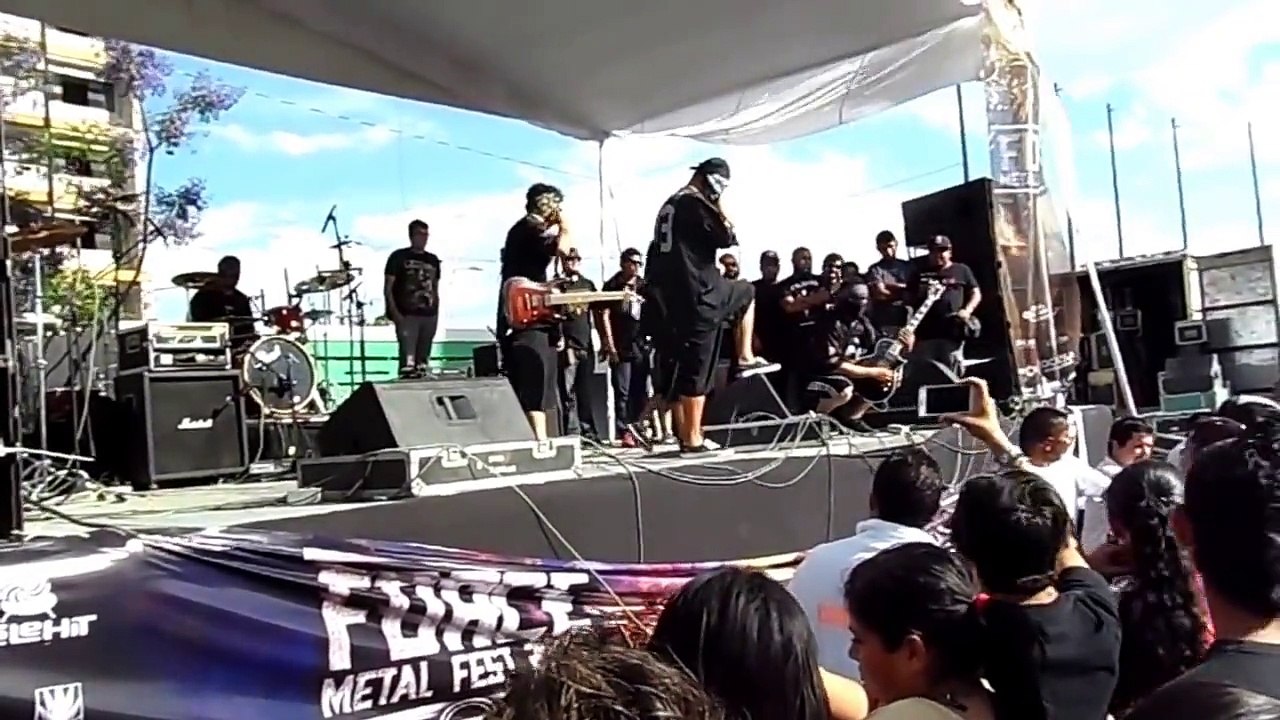 "thell barrio" en el tianguis cultural de guadalajara,...mexico (force metal fest 2015)