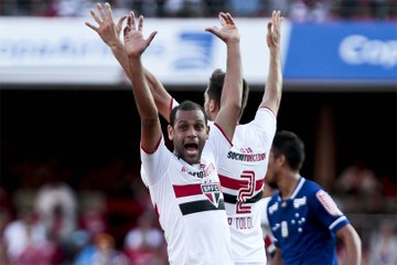 Carlinhos diz que 'paga' por lesão mal tratada no Flu