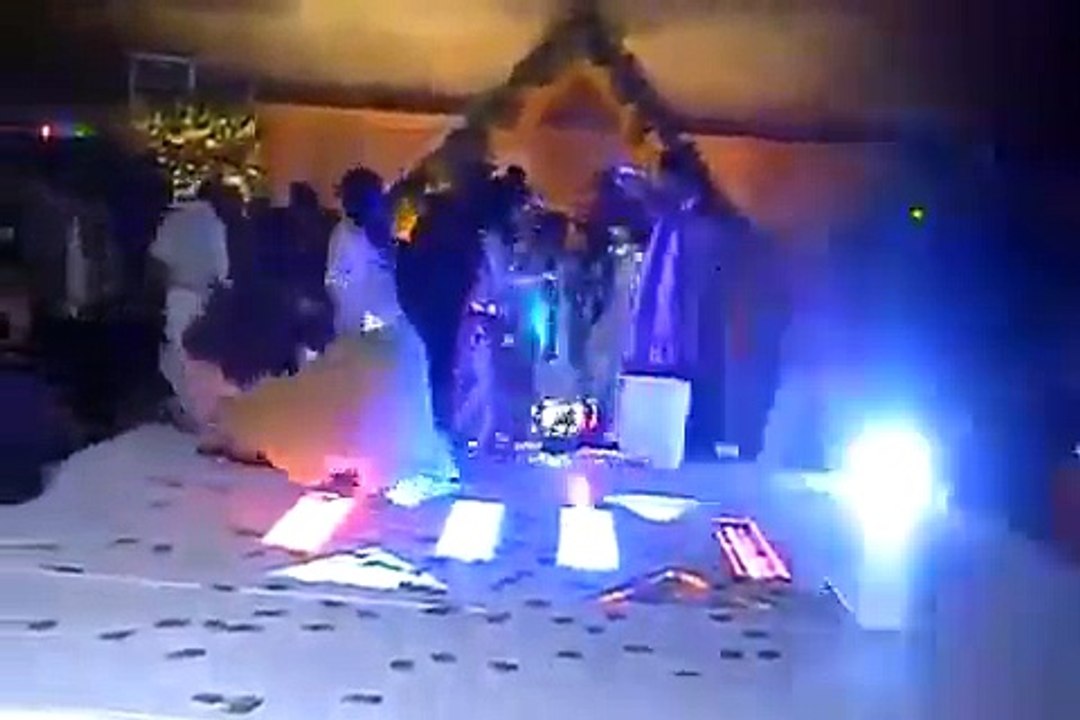 Nawaz Sharif  Supporters Sialkoti Industrials Enjoying On Wedding Mujra :Videoclips4u.com