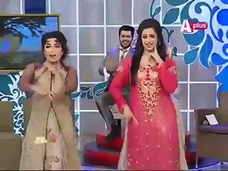 مارننگ شو میں ایکٹریس نور اور میرہ کا شرمناک ڈانس‌