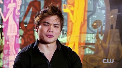 Watch How This Magician Memorizes His Audience by His Amazing magic Tricks
