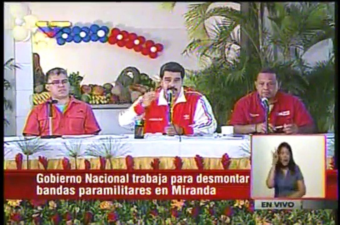 Maduro: "Quien utilice su casa de la Misión Vivienda para bachaquear y atracar se la quito"