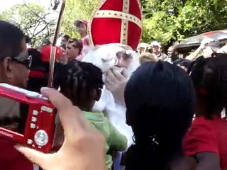 SURINAME:Sinterklaas in Paramaribo