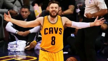 Dellavedova re-signs with Cavaliers