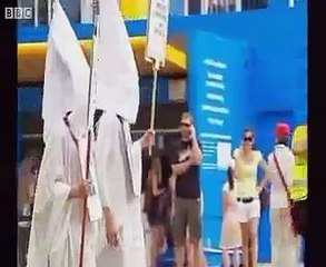 Australia Prime Ministers nephew in Ku Klux Klan stunt  (idiot)