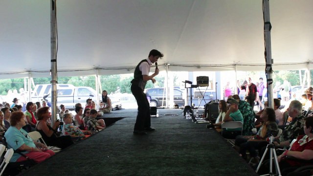 Drake Milligan sings 'Rock A Hula Baby' Elvis Week 2014