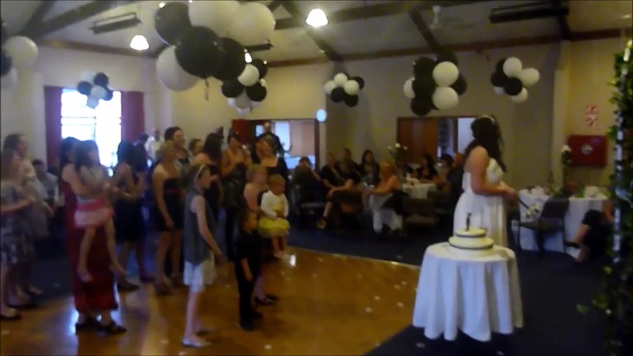 Flower toss Wedding fail!