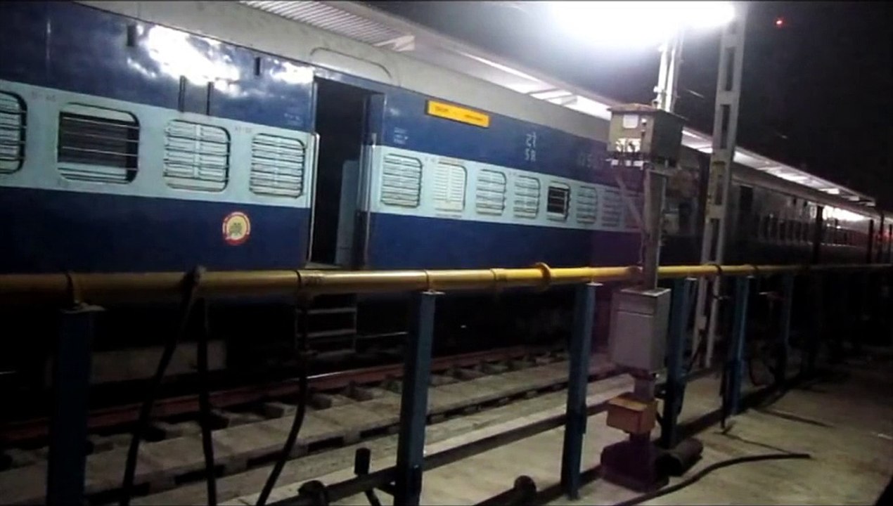 Indian Railways: Train announcement Tiruchirappalli Junction. Tamil, Hindi and English