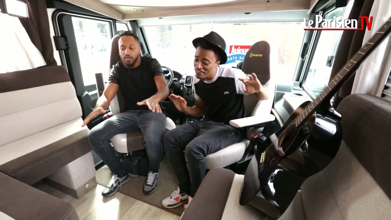 Zak et Diego interprètent "Mama" dans notre camping-car