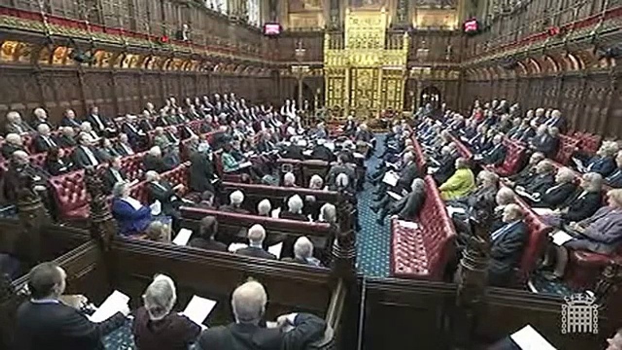 Peers voice their support for prayers in the House of Lords