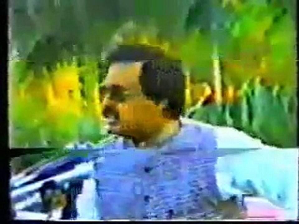 MQM Altaf Hussain's speech in Lahore 1990