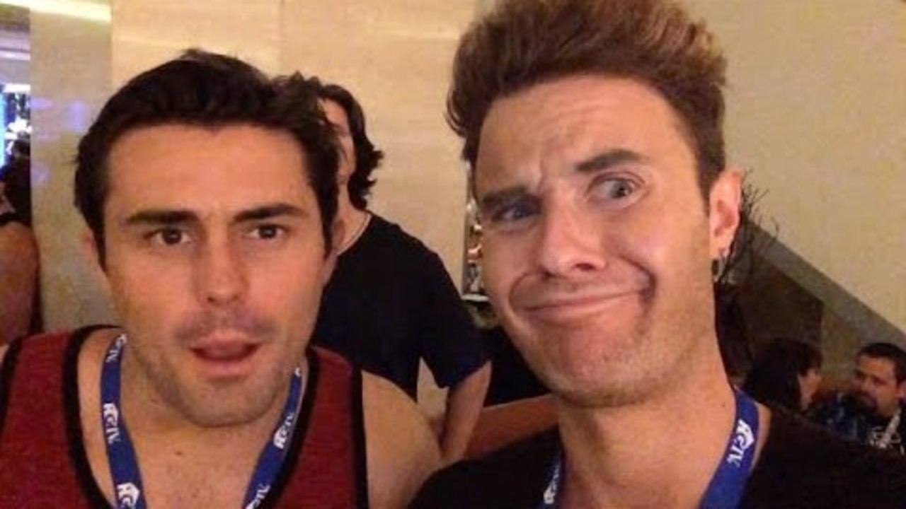 GETTING WILD AT VIDCON 2014 - VLOG # 22