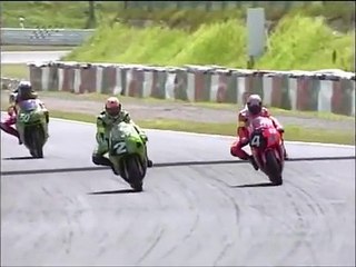 Suzuka 8 Hours 2000, ZX7RR vs VTR 1000 SP-1