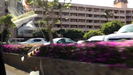 driving through Kihei, Maui, Hawaii on South Kihei Road 1080p