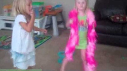 Baby Gizmo Fijit Dance Party Playdate