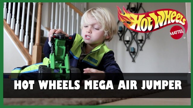 hot wheels mega air jumper