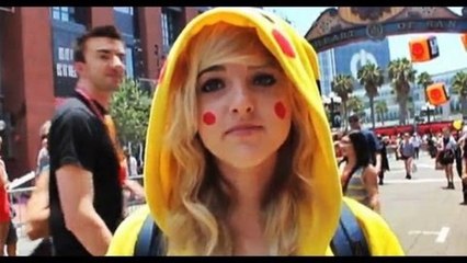 ComicCon 2012: Street Music & People Watching 🎶