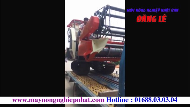 Liên tục xuất bán máy gặt kubota DC-60 đi Kim Động Hưng Yên máy gặt Kubota Thái Lan cũ bãi