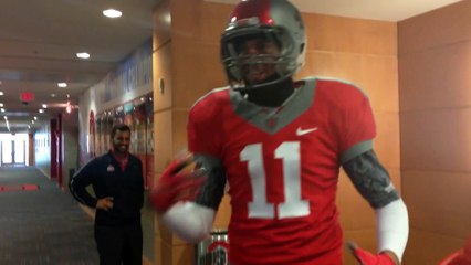 Download Video: Football Players Get Pranked by fake Dummy! Ohio State