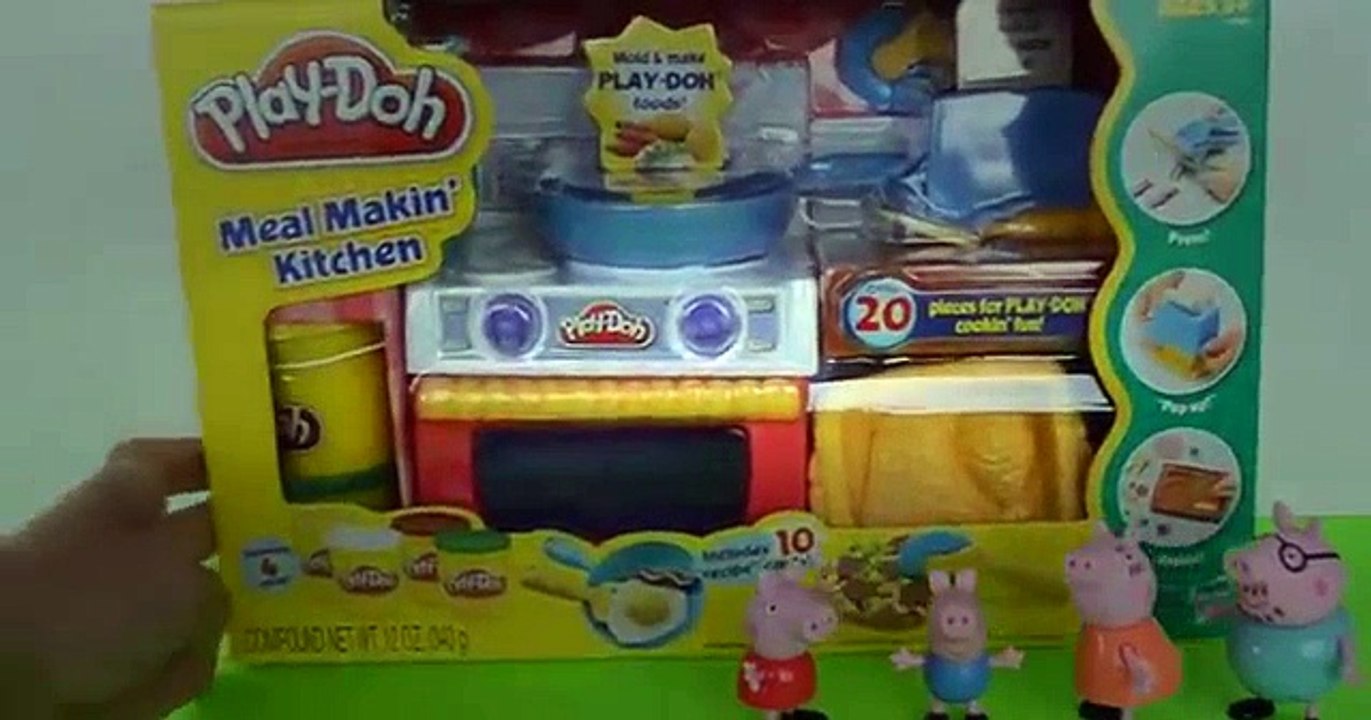 Pig George e Familia Peppa Pig comendo Pizza de Massinha de Modelar Play Doh Em Portugues!!