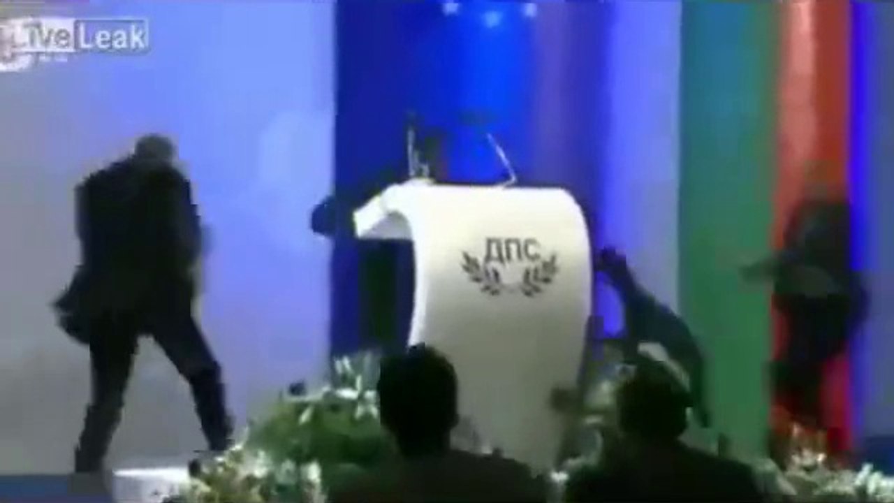جسے اللہ رکھے اسے کون چھکے