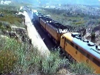 Union Pacific  #3985 & E-9's on Cajon Pass
