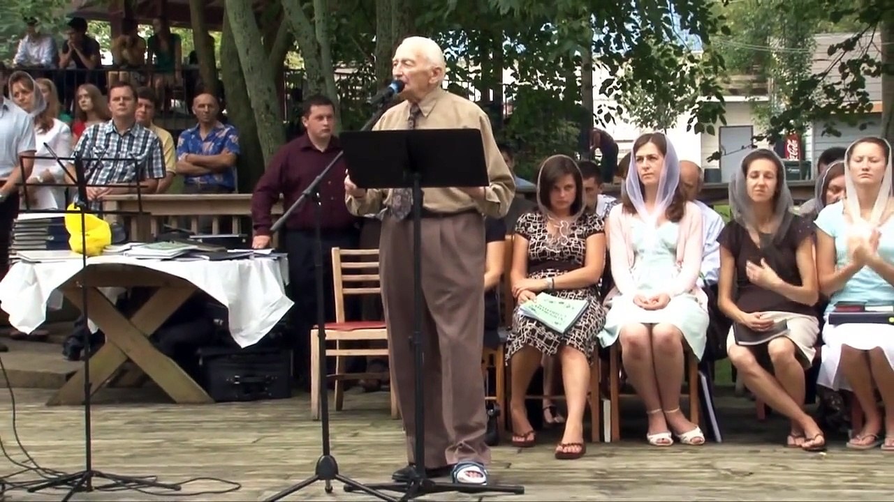 Ukrainian Pentecostal Church Bensenville, IL Baptism Close